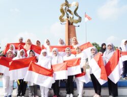 Semarakkan HUT RI Ke-78, Pemkab OKI Bagikan Ribuan Bendera Merah Putih