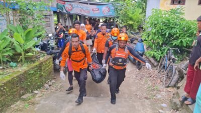 Terseret Arus Sungai Ogan, Jasad Kakek Husein Ditemukan 15 KM dari Titik Awal!